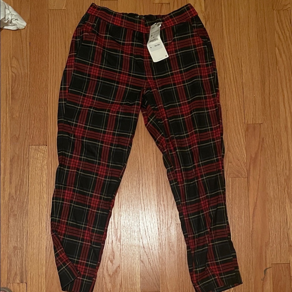Zara Men's Red and Black Checkered Joggers